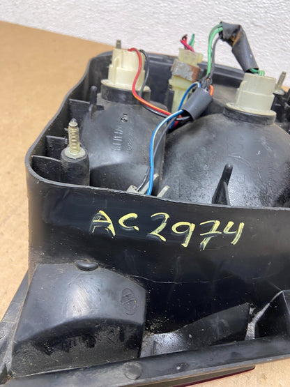 1994 1995 Hyundai Elantra Right Passenger Tail Light AC2974 DG6