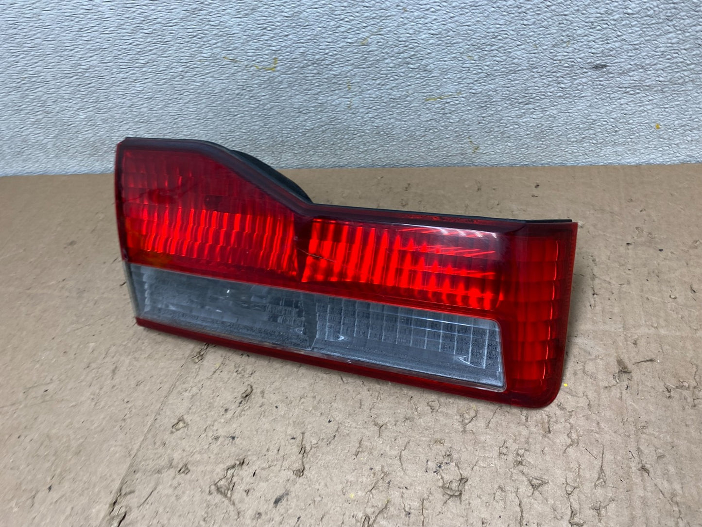 2001 to 2002 Honda Accord Left Driver LH Side Inner Tail Light OEM W2970 DW1
