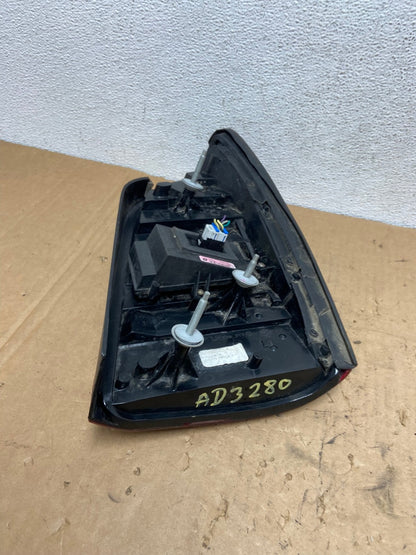 2000 to 2005 Cadillac Deville Left Driver Lh Side Tail Light AD3280 LK7