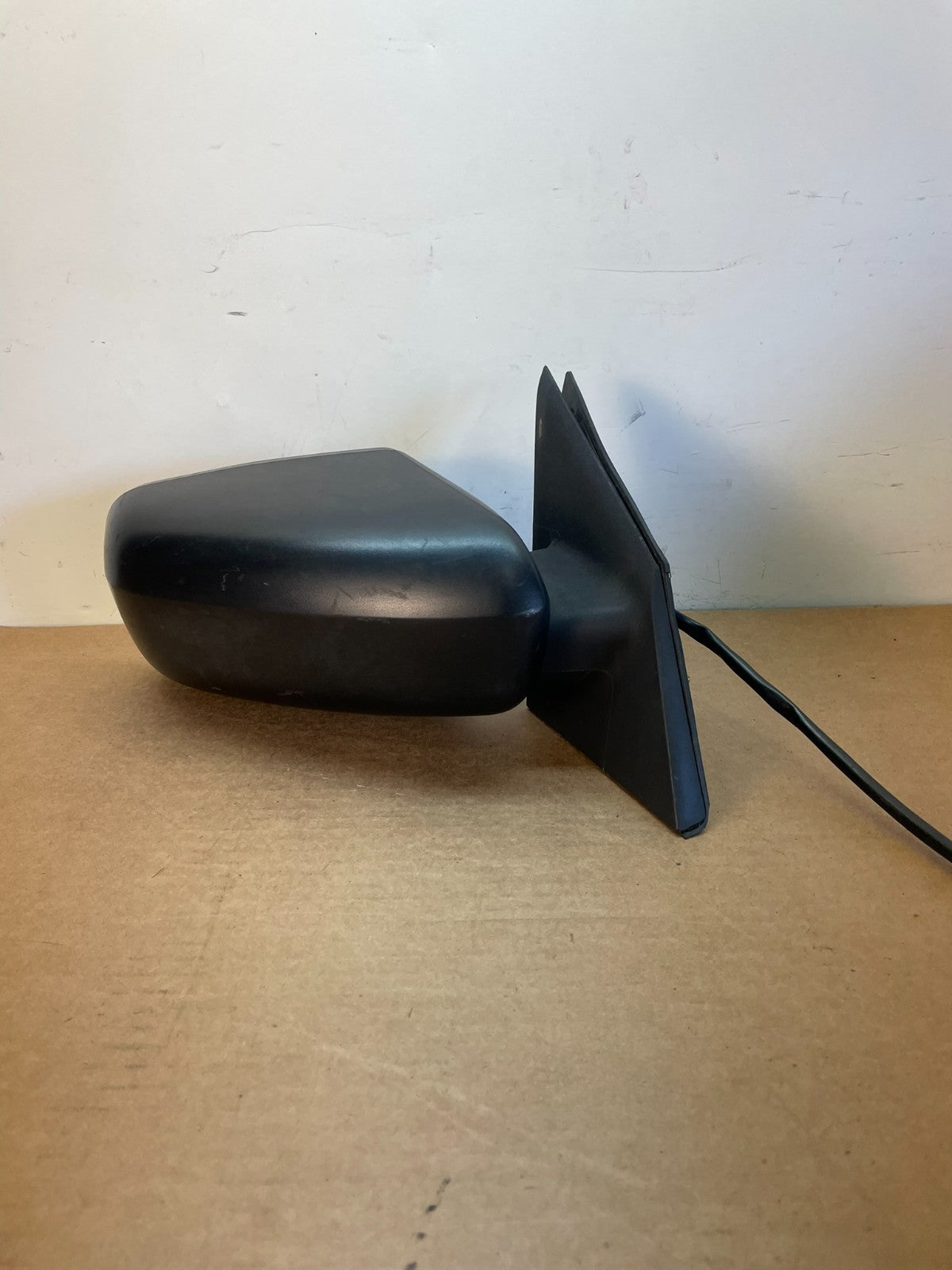 2004-2012 Mitsubishi Galant Right passenger RH View Door Mirror af8613 DG0