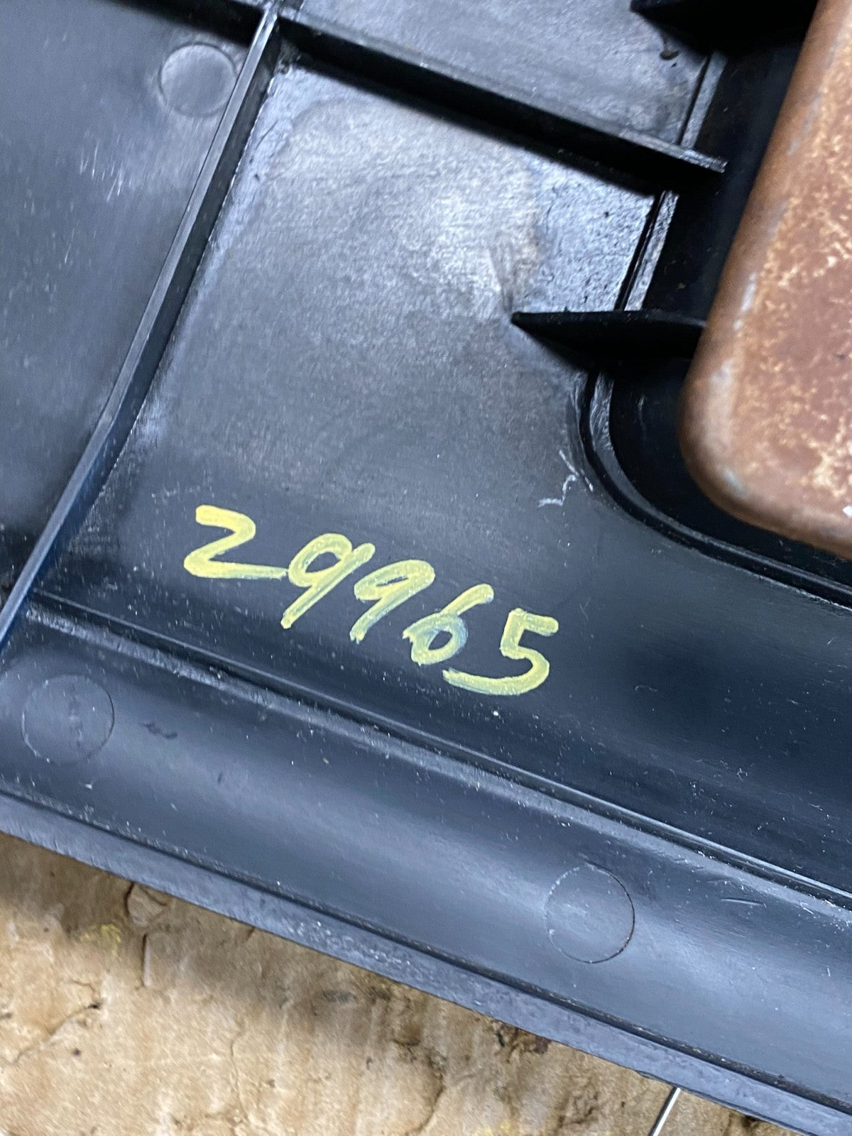1980 to 1991 Ford Econoline Air Vent Van Dash Ac Heater Bezel Z9965 DG6