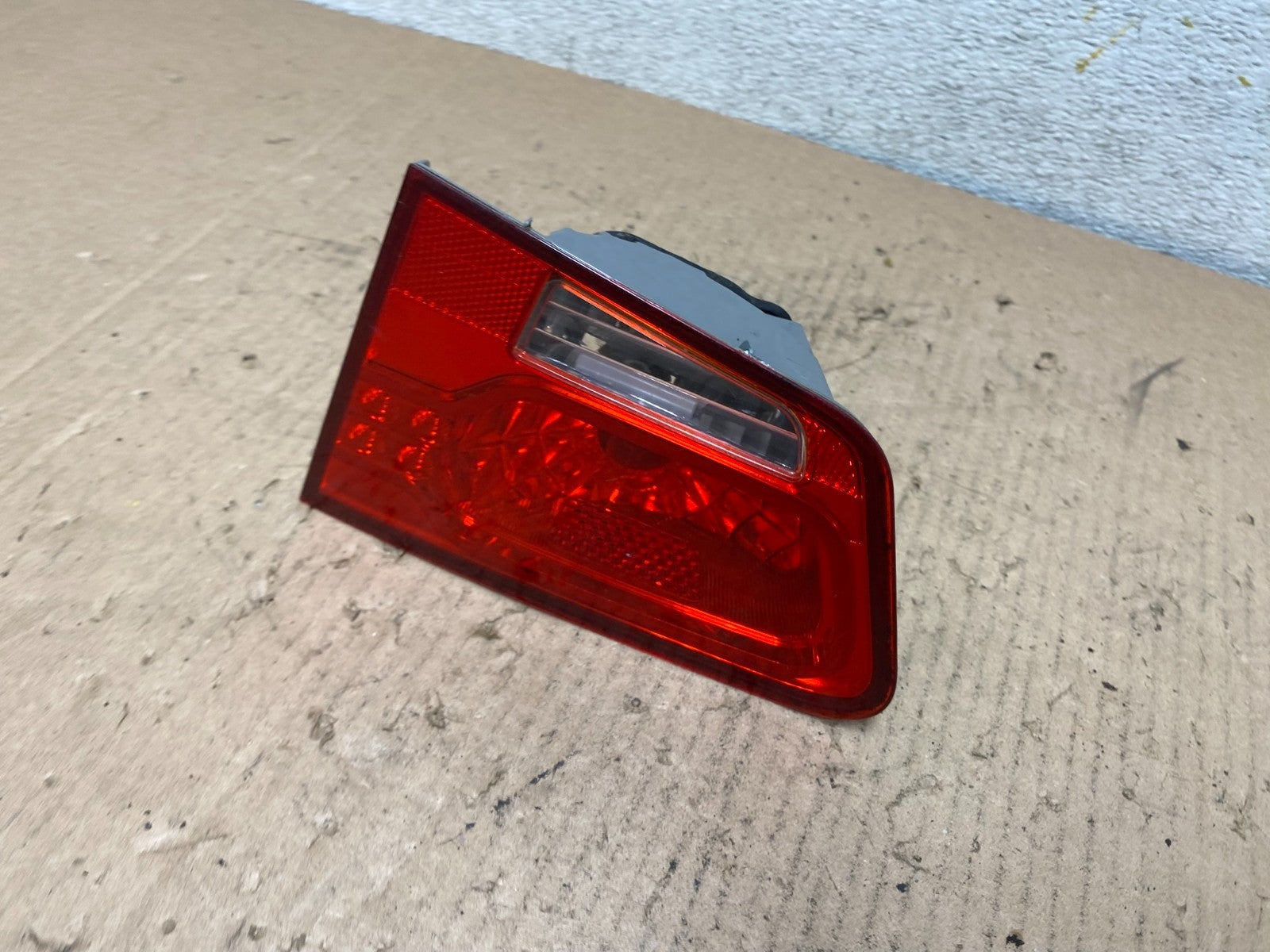 2010 to 2013 Kia Forte Right Passenger RH Side Tail Light Inner P9682 DW1