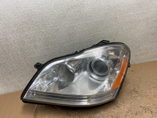 2007 to 2009 Mercedes GL-Class GL450 Left Driver LH Xenon Headlight AA9570 DW0