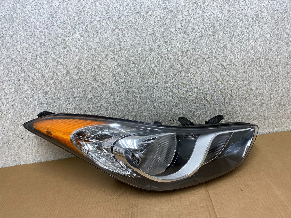 2011 2012 2013 Hyundai Elantra Right Passenger Headlight TYC AI5716 DW0