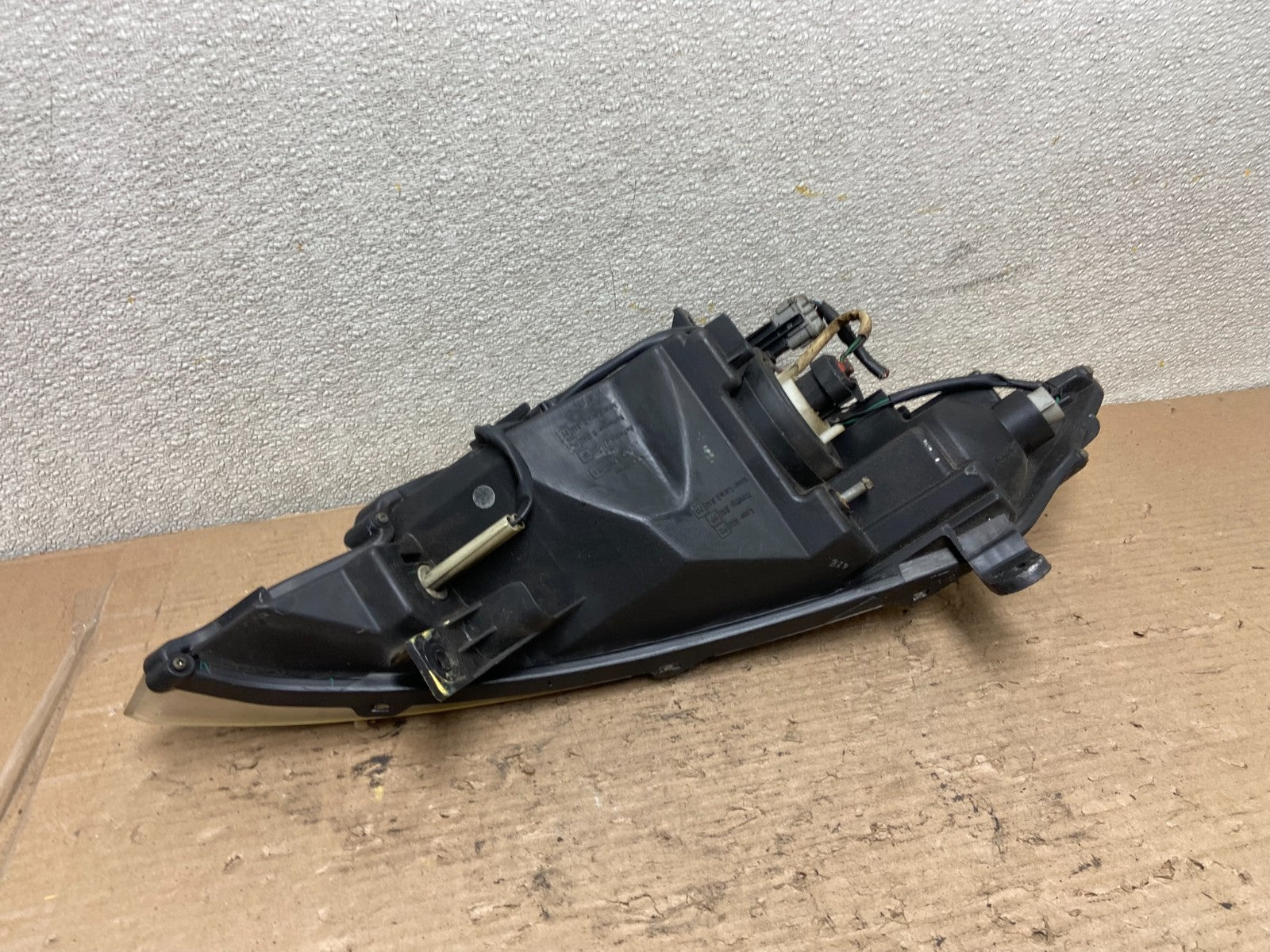 2003 to 2007 Nissan Murano Headlight Halogen Left Driver LH AA9693 DW5