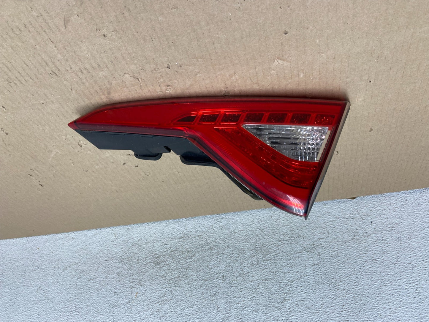 2015 2016 2017 Hyundai Sonata Right Passenger RH Inner LED Tail Light AG5882 DW0
