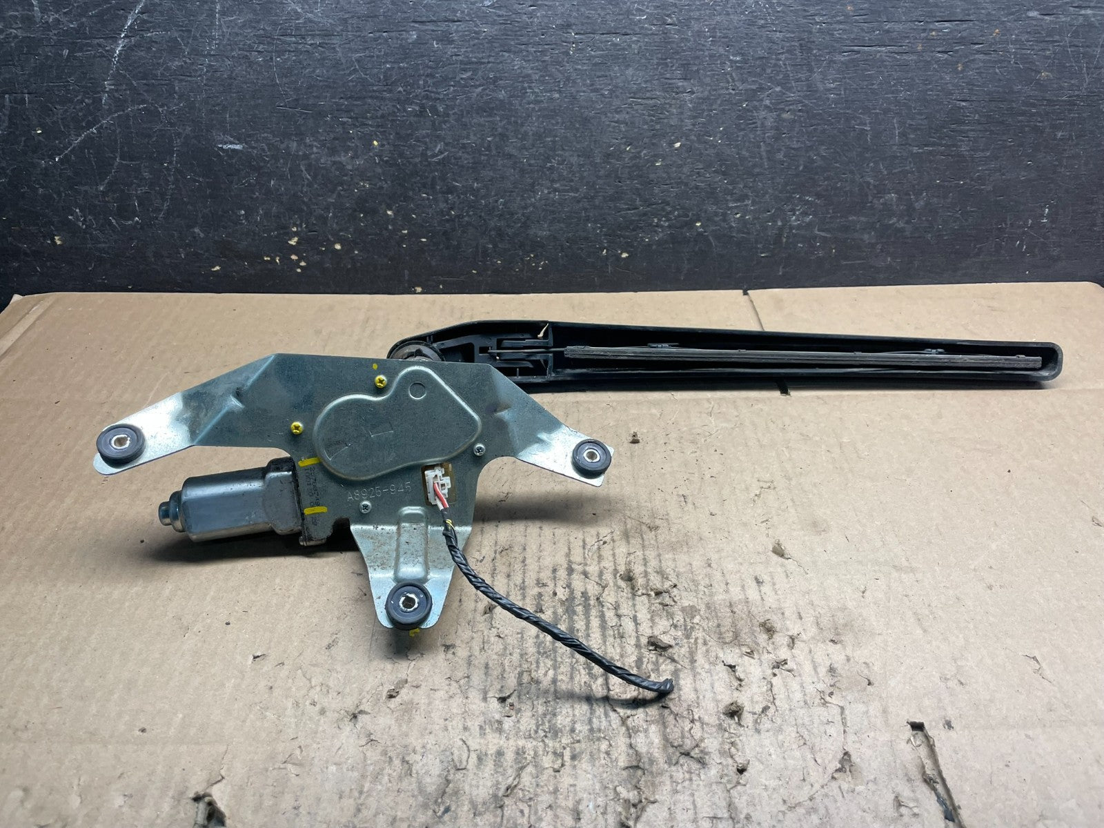 2010-2017 Chevrolet Equinox Rear Glass Windshield Wiper Motor V9205 DG5