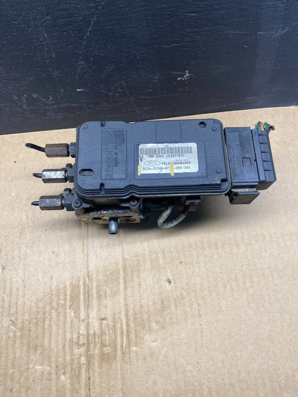 2004 2007 Ford E250 E350 Econoline Anti-Lock ABS Antilock Brake Pump AC7854 DG0