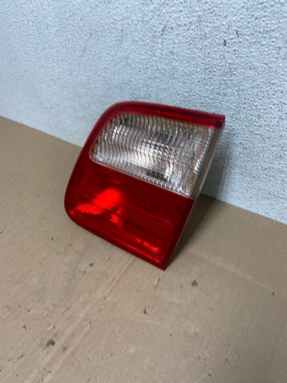 2000-2002 Mercedes-Benz E-Class E320 Wagon Right Inner Tail Light AE5065 LK1