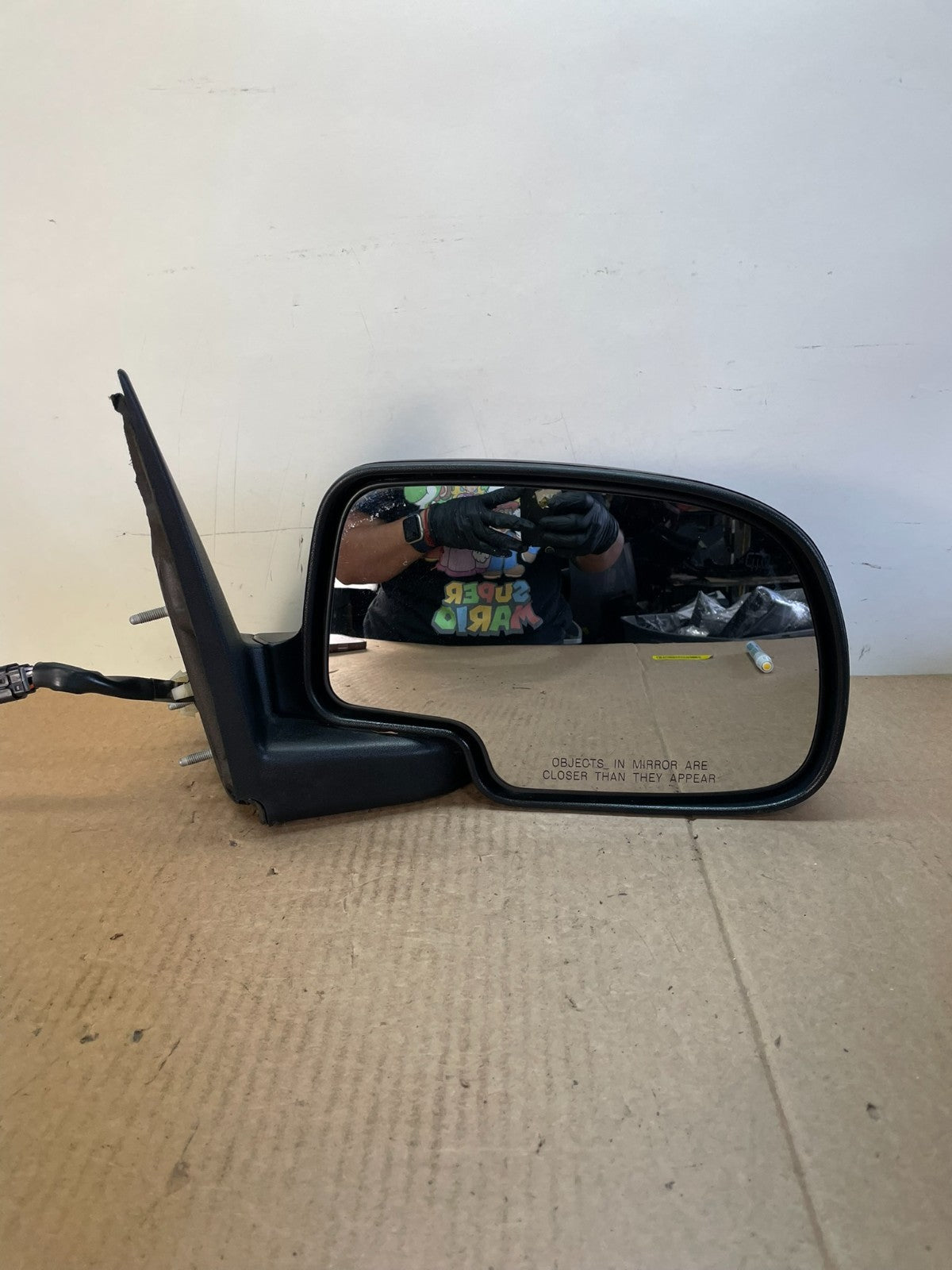 2003-2006 Chevrolet Tahoe Suburban Right Passenger Heated Door Mirror AH6235 DW8