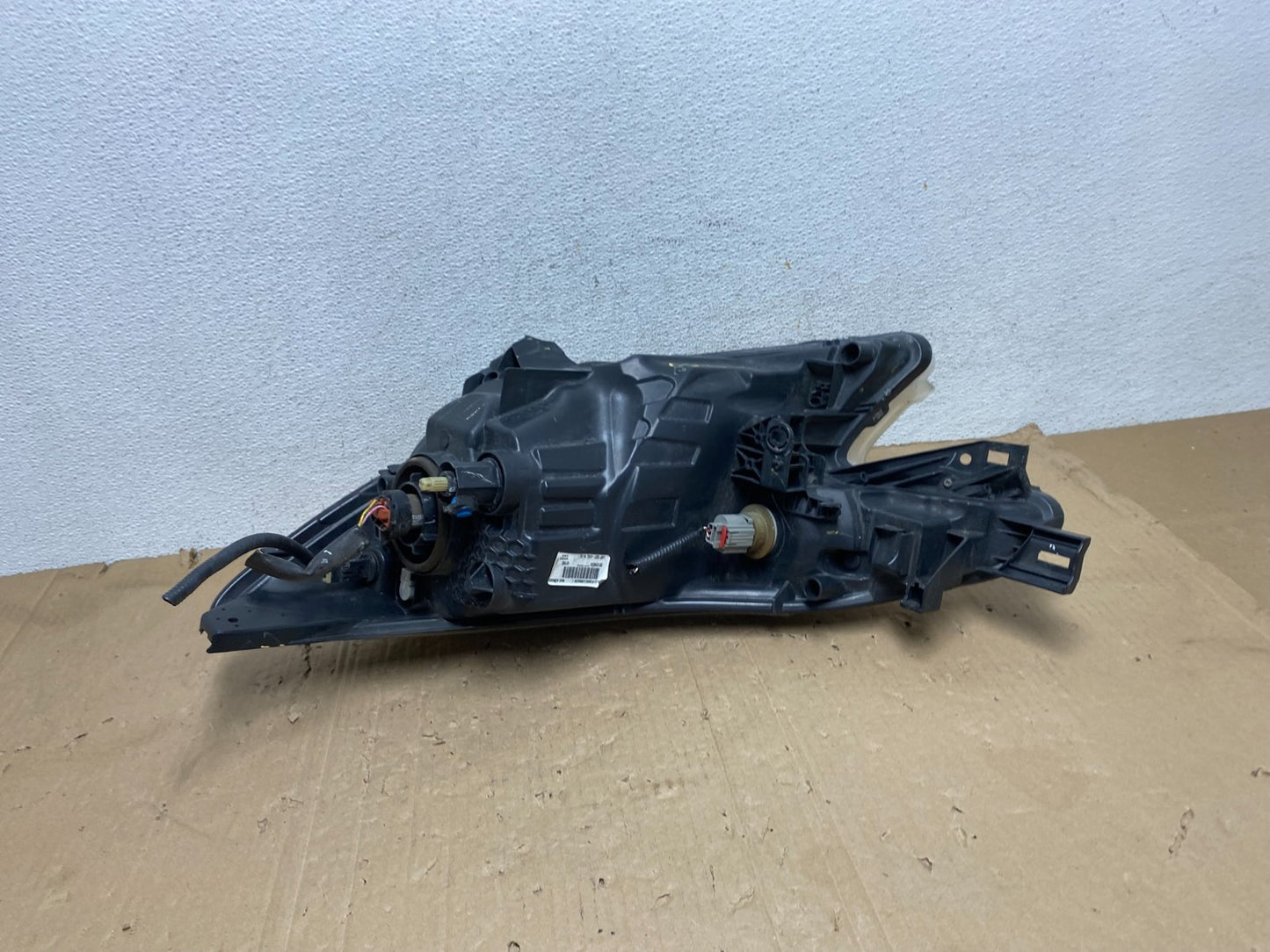 2014 2015 2016 Nissan Versa Note Right Passenger RH Side Headlight AE9258 DW7