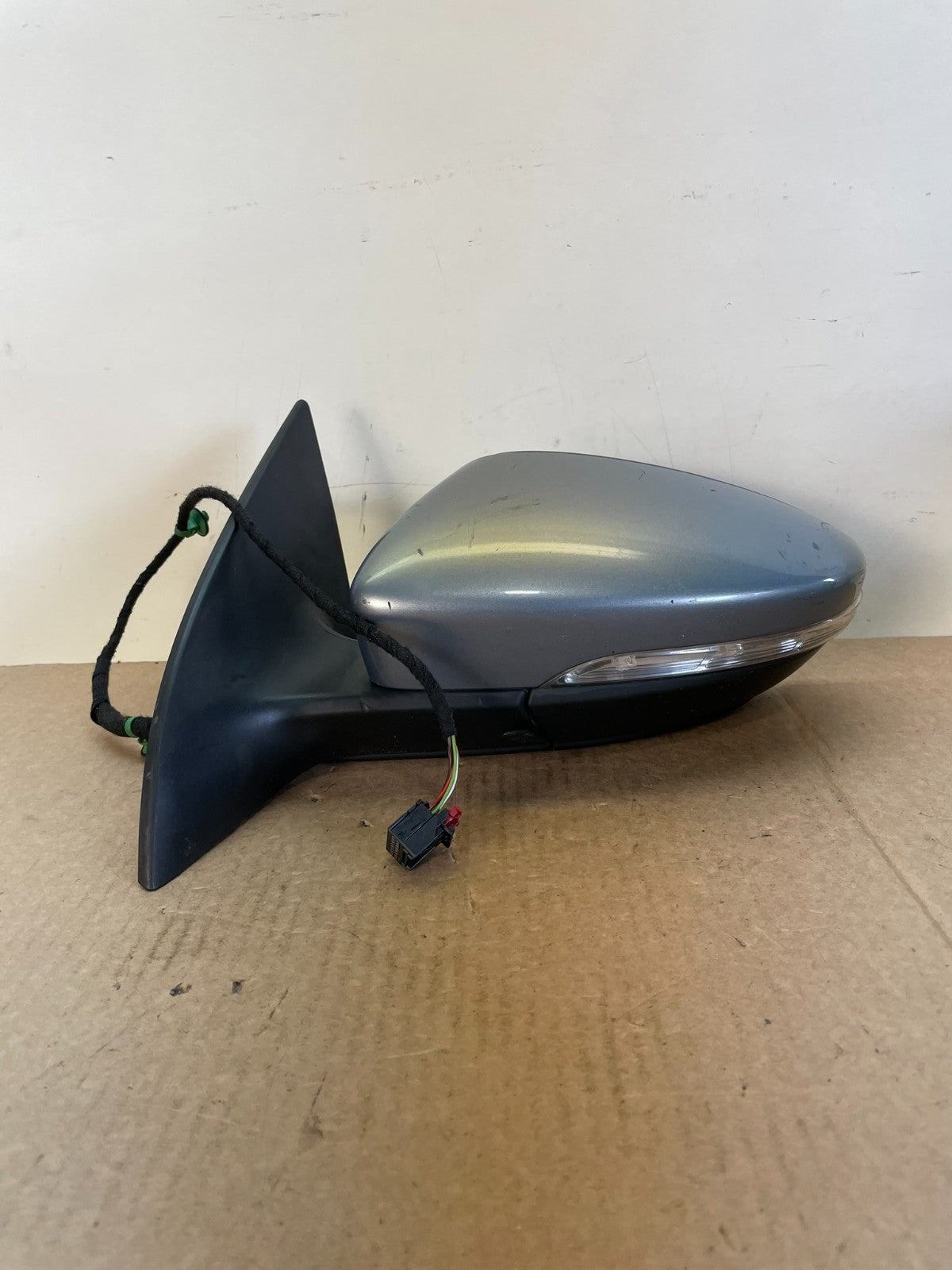 2009 to 2012 Volkswagen CC Left Driver LH Power Door View Mirror AH6230 DW0
