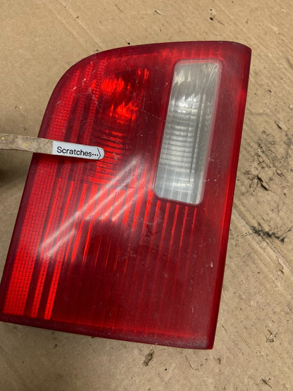 2004-2006 BMW X5 Right Passenger RH Side Inner Tail Light Oem AB4703 LK3