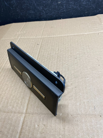 2003 to 2011 Lincoln Town Car Center Console Dash Mounted Analog Clock AC9309 DG2