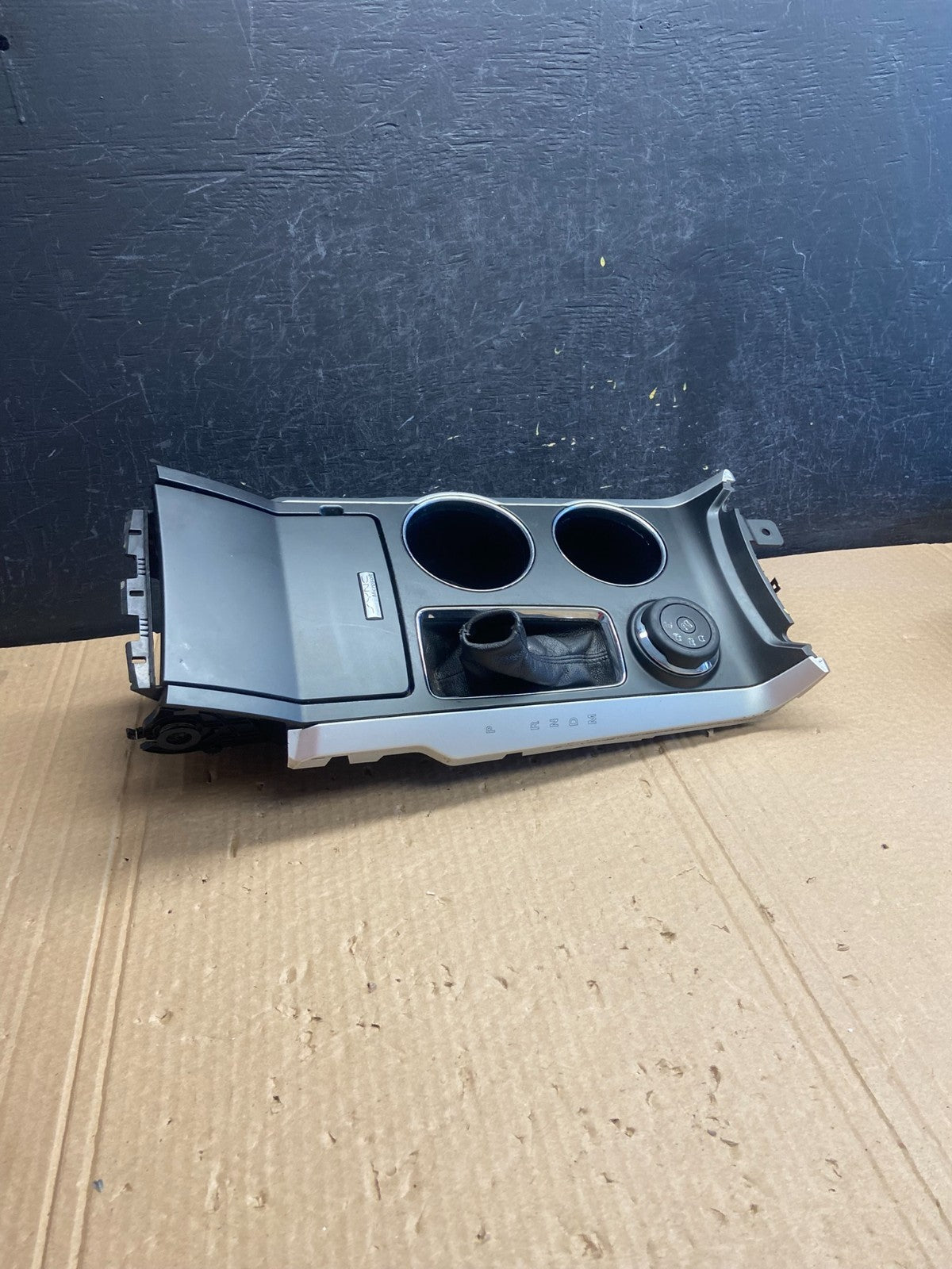 2013-2015 Ford Explorer Center Dash Shifter Floor Cup Holder Bezel af6220 DG1