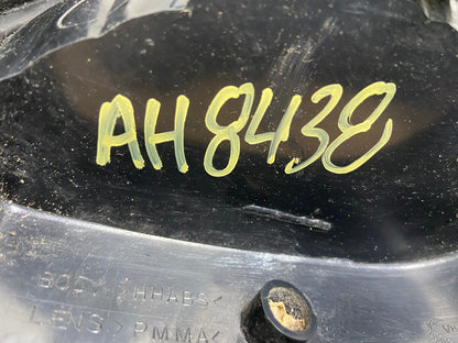 2001 2002 2003 2004 Mazda Tribute Left Driver Lh Side Tail Light AH8438 LK5