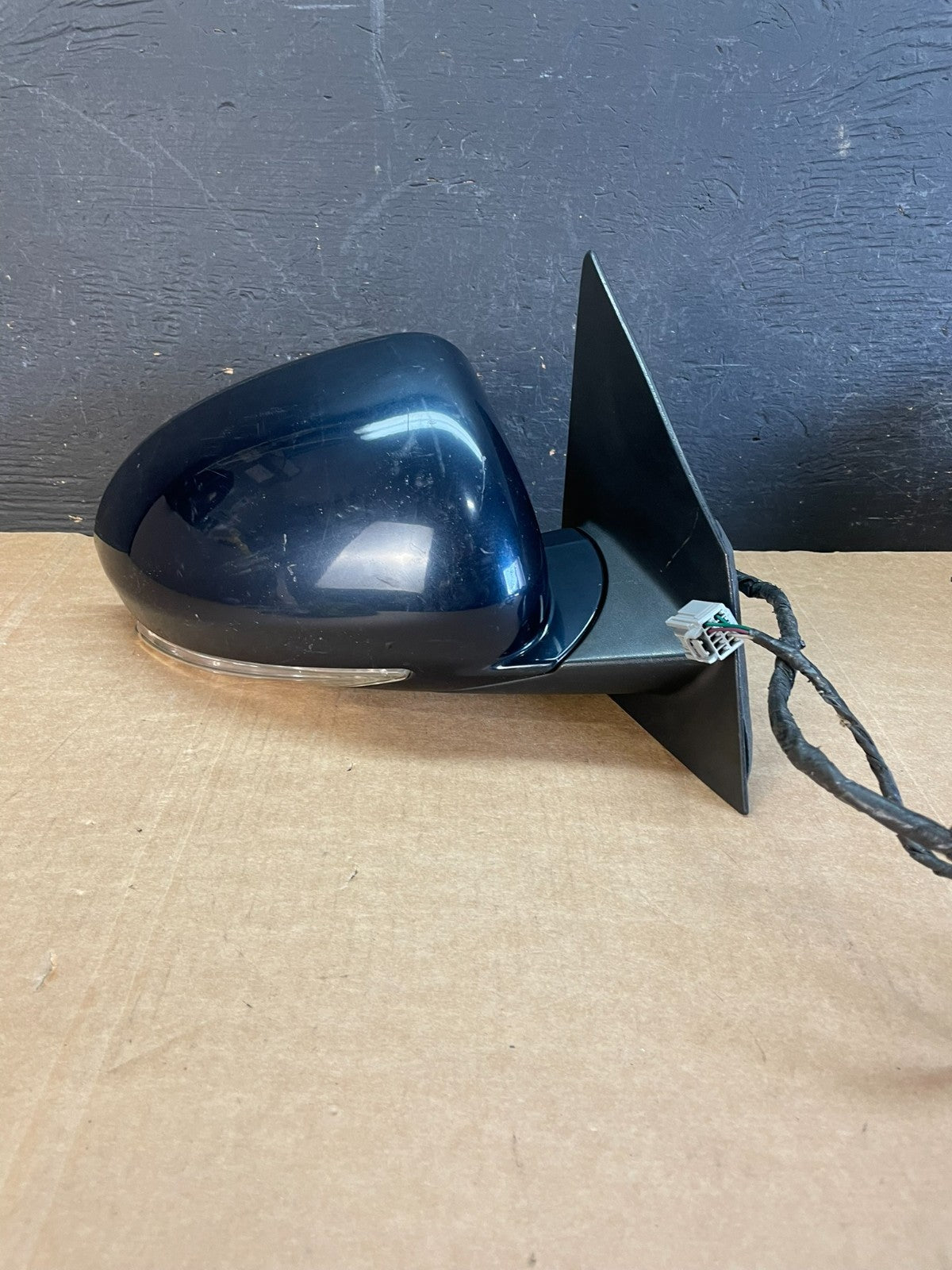 2008-2012 Buick Enclave Right Passenger Side View Door Heated Mirror AE8300 DG0