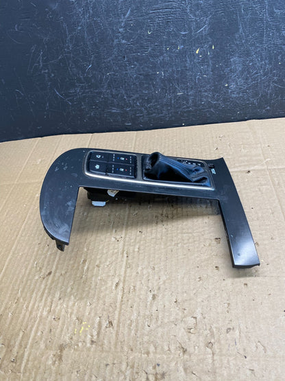 2012 to 2017 Hyundai Azera Center Console Shifter Bezel Trim ab3148 DG2