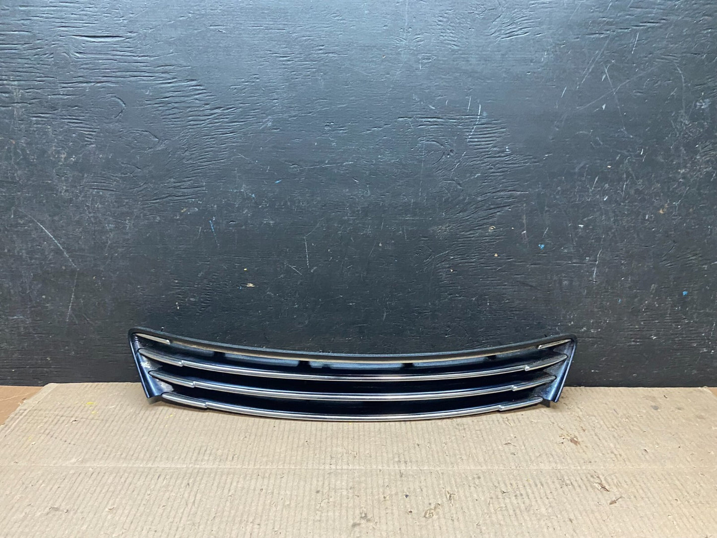 2004 Lexus ES330 Front Upper Grill Grille H6644 OEM DG10