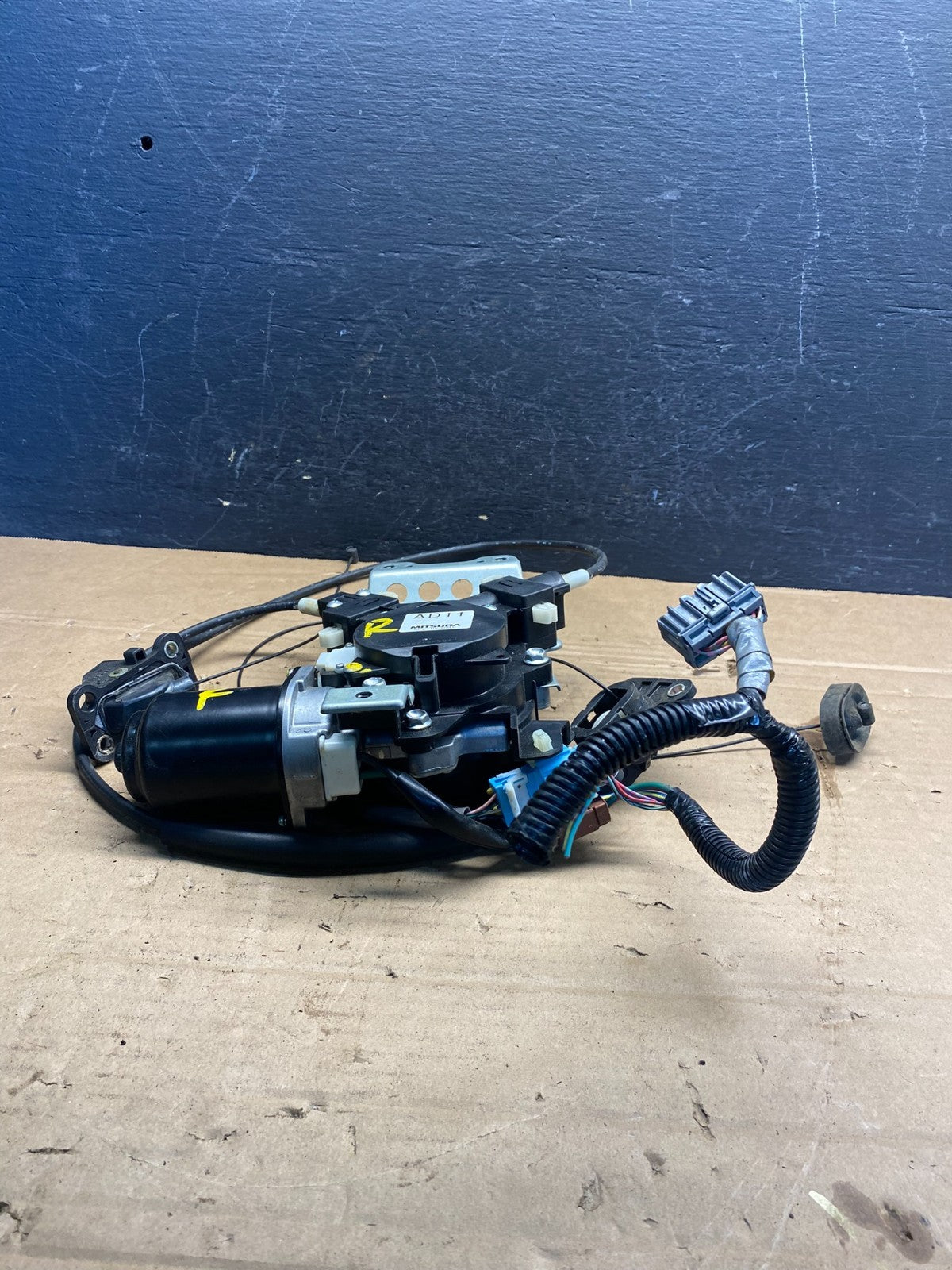 2005 - 2010 Honda Odyssey Rear Right Sliding Door Lock Actuator Motor ad9612 DG1