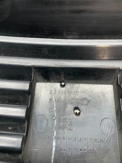 2004 2005 2006 Saturn Vue Front Upper Grille Grill T9501 DG8