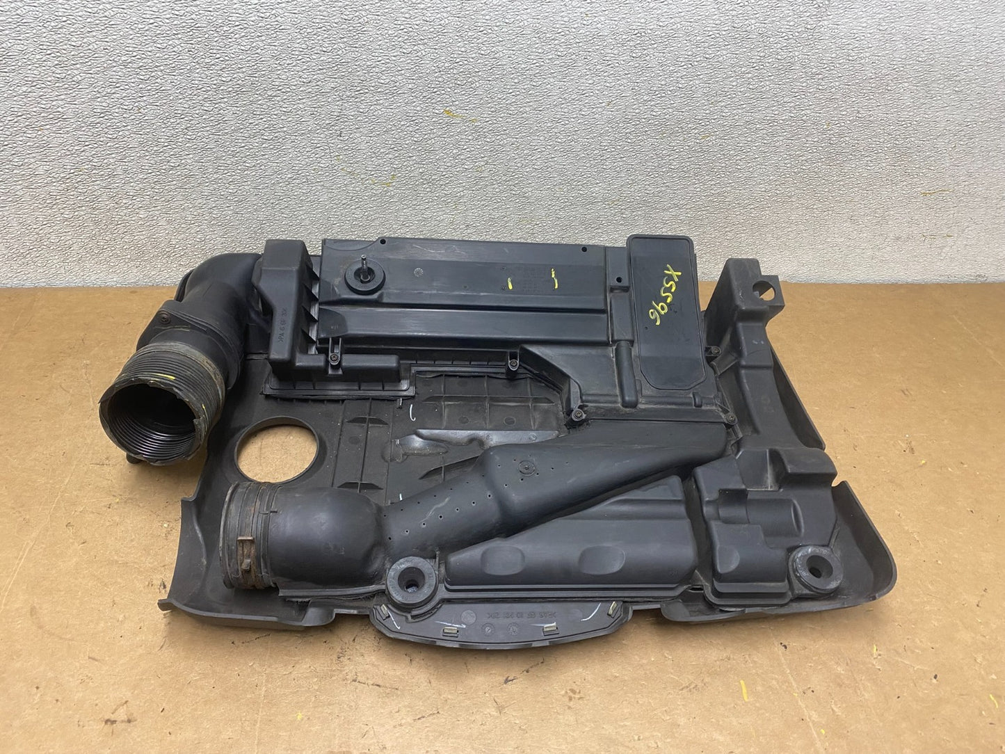 2005 to 2008 Volkswagen Jetta 2.5L Passat Jetta Engine Cover 07k129601 X5596 DG6