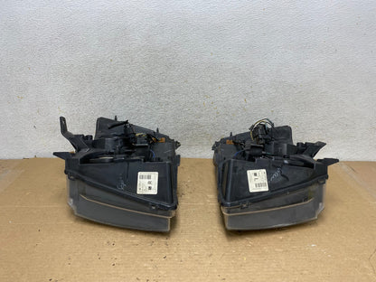 2007 to 2013 Chevrolet Suburban Tahoe Left+Right Set Headlights AH8163 DW13