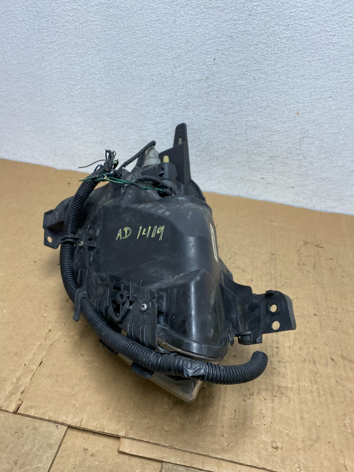 Sedan 2007 2008 2009 Nissan Altima Left Driver Headlight AD1419 DW7