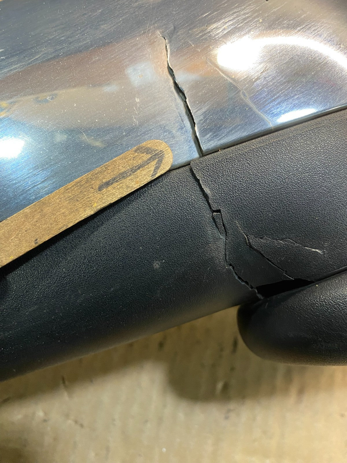 2007 2008 2009 Chrysler Aspen Right Passenger RH Mirror Heated AB0695 MS8