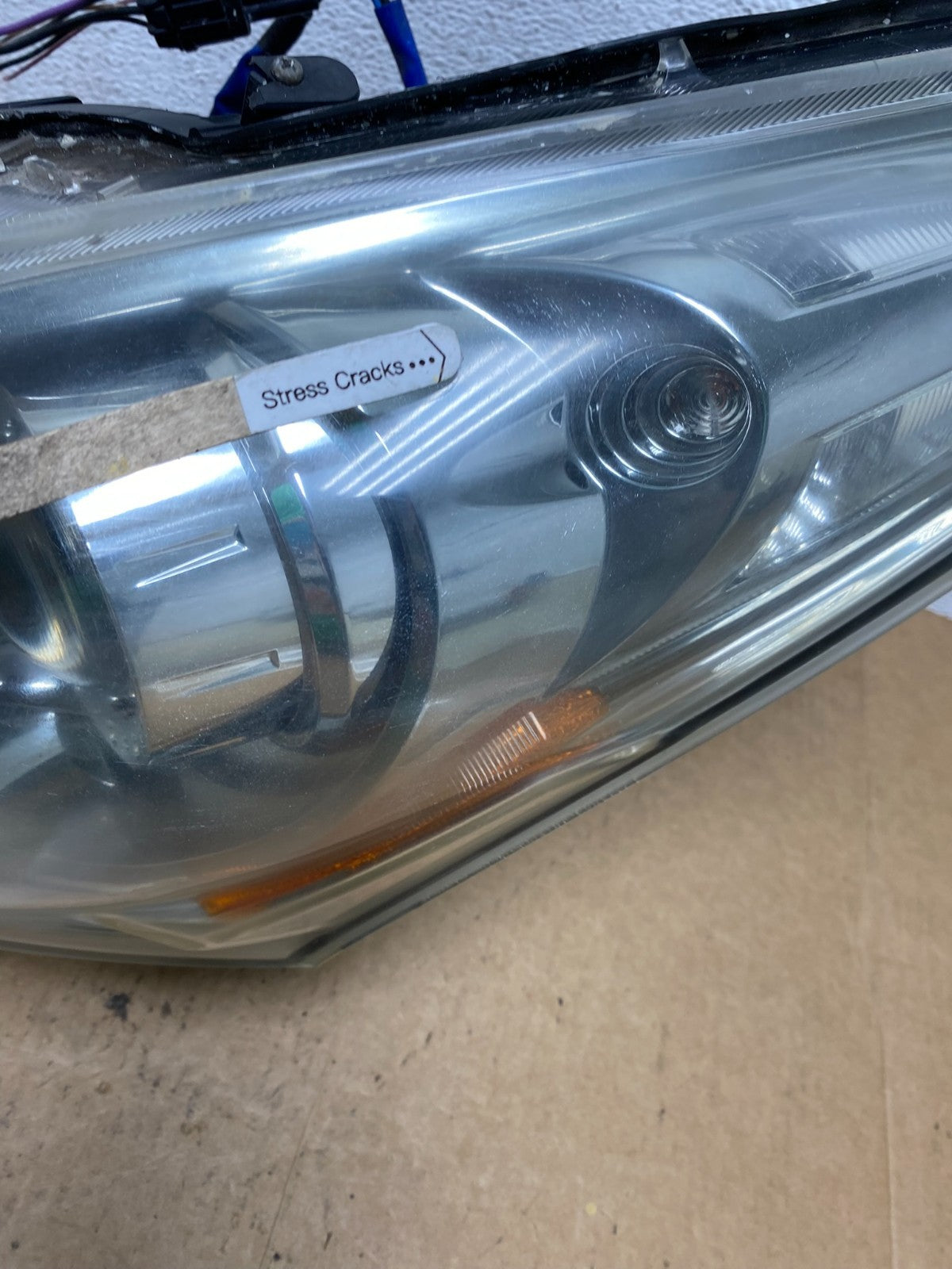 Sedan 4Door 2010 to 2013 Infiniti G37 Left Driver Headlight Xenon AE4828 DW4