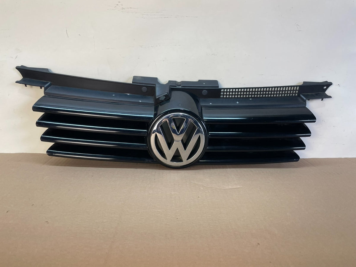 1999-2005 Volkswagen Jetta Front Upper Grille Grill Chrome ah6447 DG0