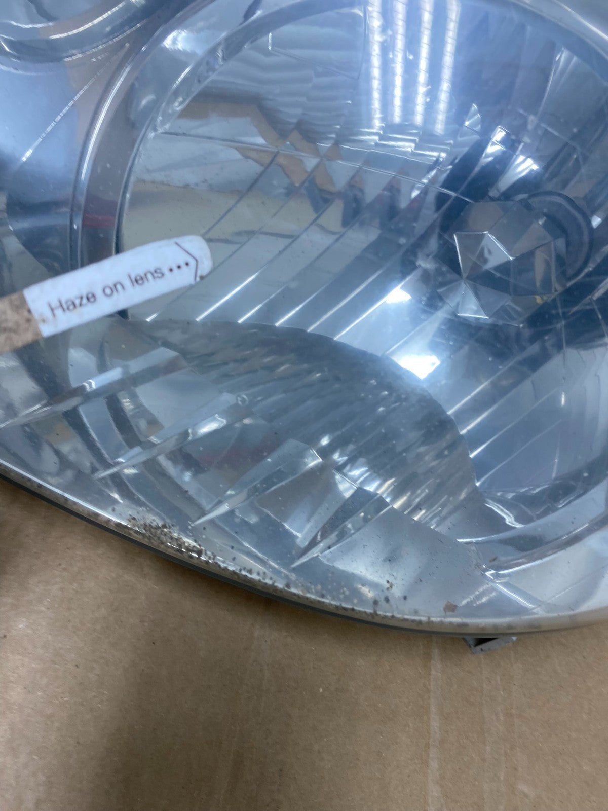 2005 to 2008 Pontiac Vibe Left+Right Side Headlights Halogen AF9906 DW5