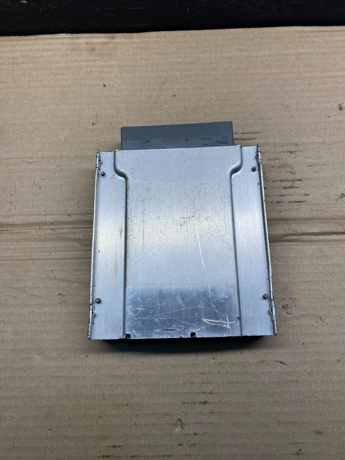 2002 2003 Ford F150 4.2L Engine Control Unit ECU Computer Module AH9622 DG1