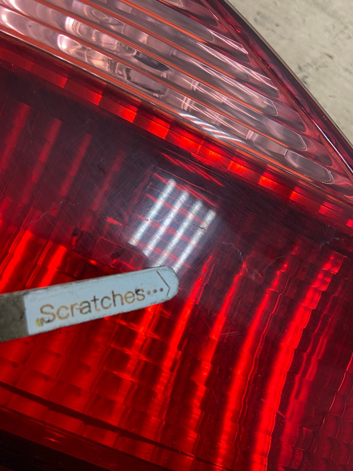 1998 to 2000 Honda Accord Left Driver LH Side Inner Tail Light AH9547 LK3