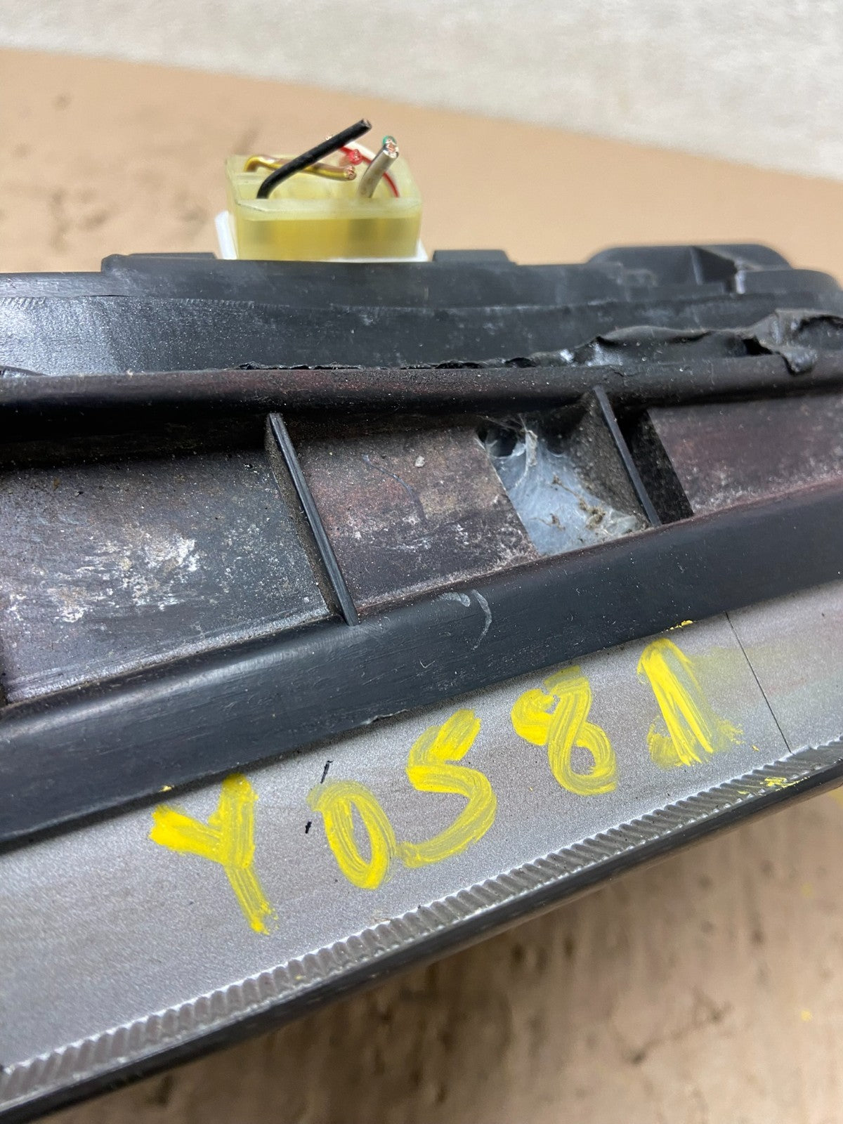 1990-1991 Subaru Legacy Right Passenger RH Side Tail Light OEM Y0581 GD7