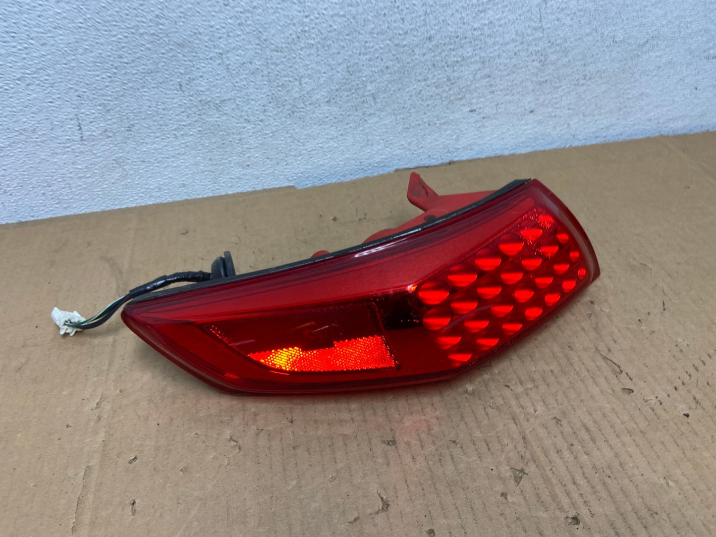 2003-2008 Infiniti FX35 FX45 Driver Left LH Side Tail Light AD0932 LK2