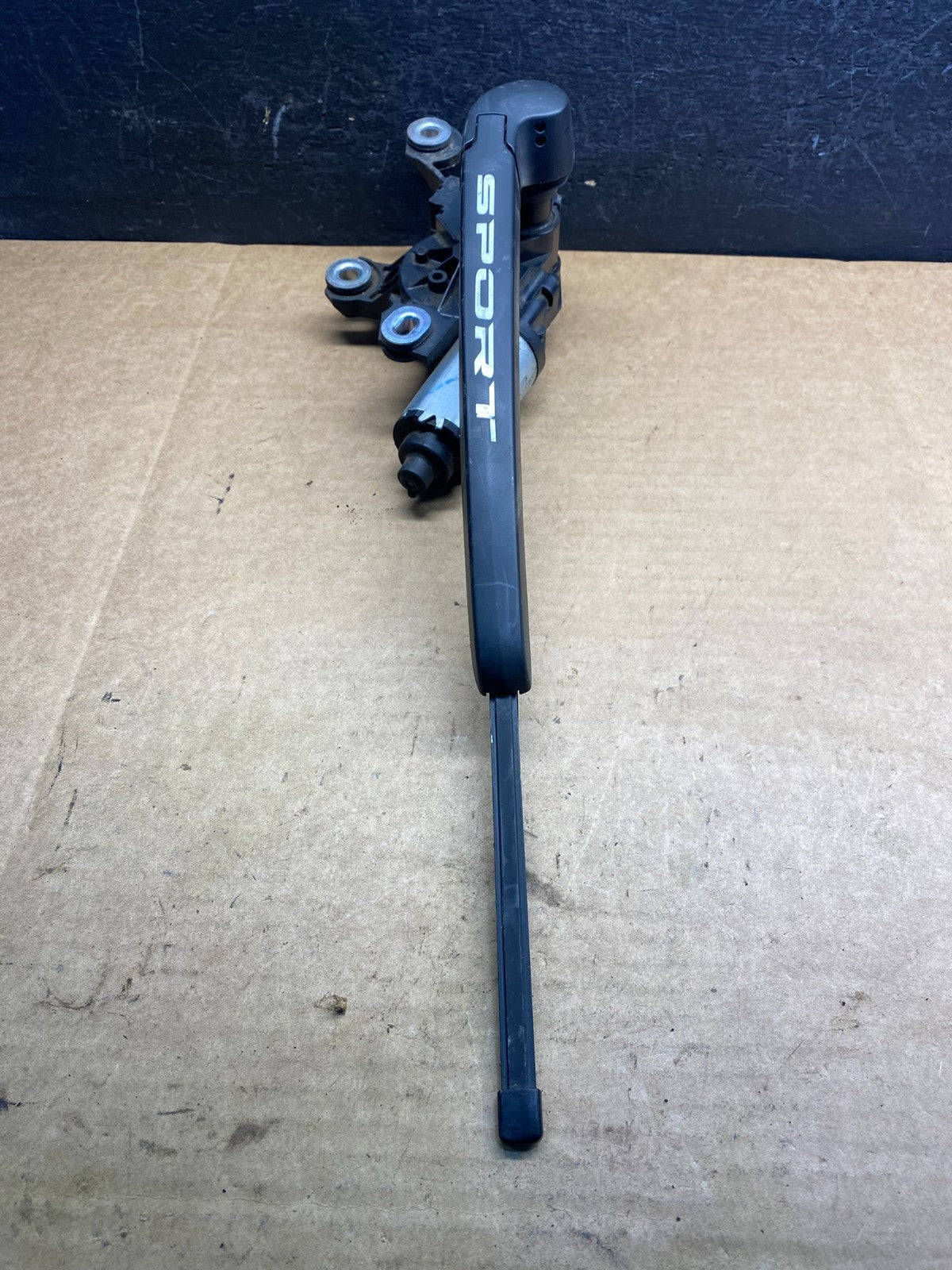 2009 to 2017 Audi Q5 Rear Windshield Washer Wiper Motor AD7511 DG2