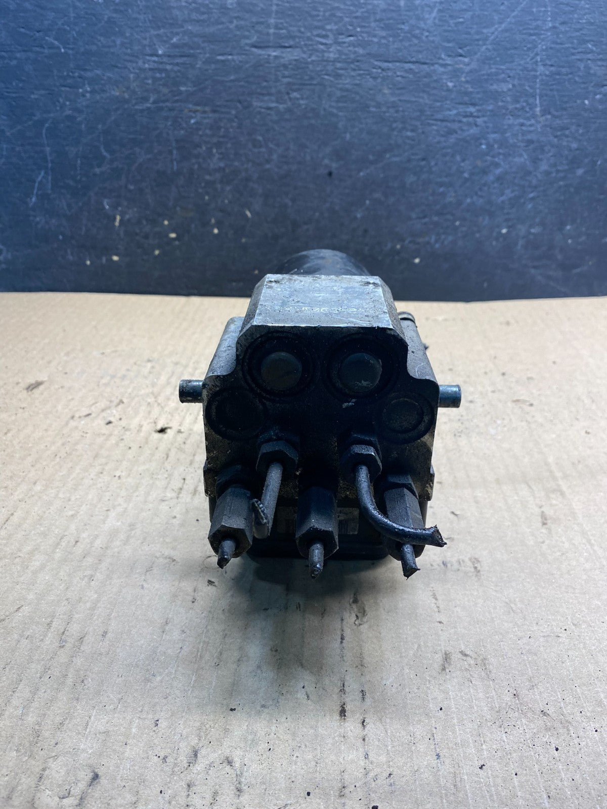 2009 2010 Ford E250 E350 Econoline Anti-Lock ABS Antilock Brake Pump ah1651 DG5