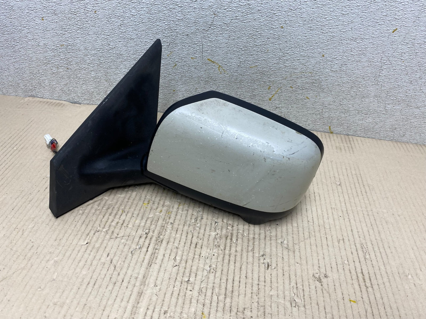 2008 to 2015 Nissan Rogue Left Driver LH Door Mirror W/ Camera O2867 DG1