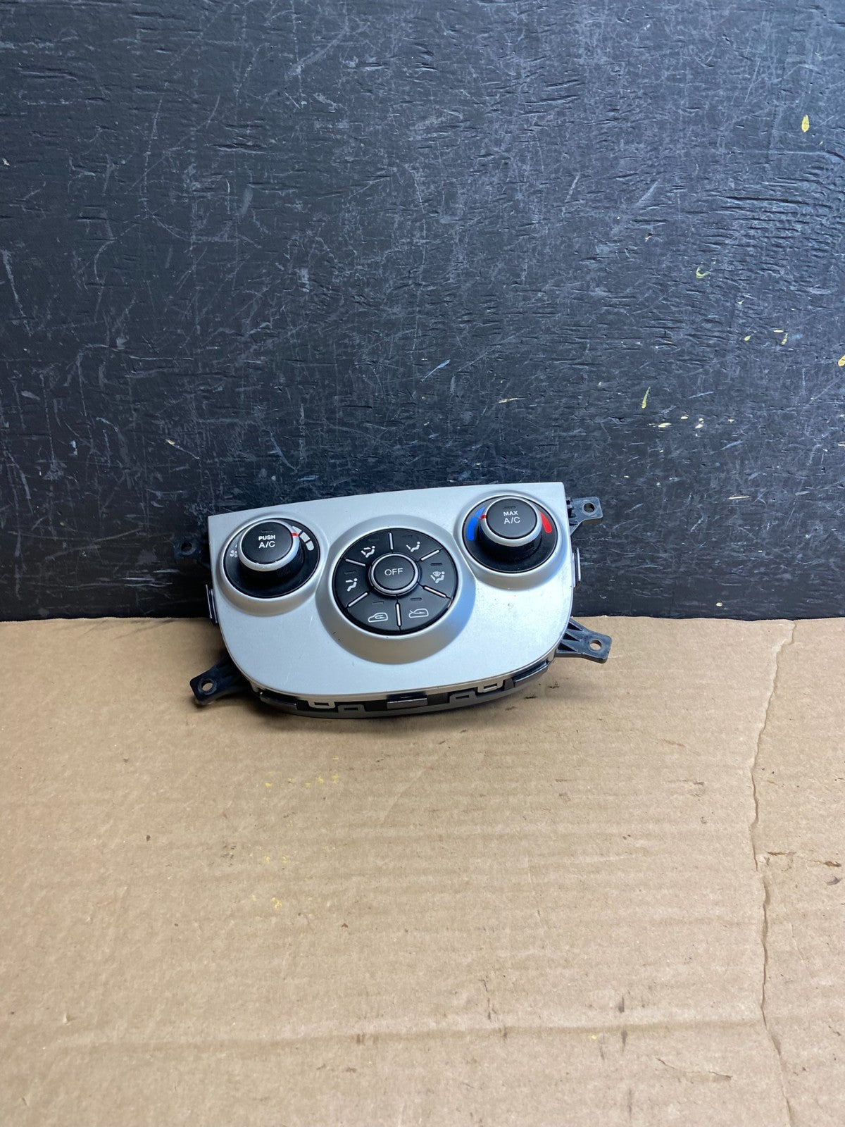 2010 2011 2012 Hyundai Santa Fe Automatic Climate AC Heater Control OE AF1874 DG0