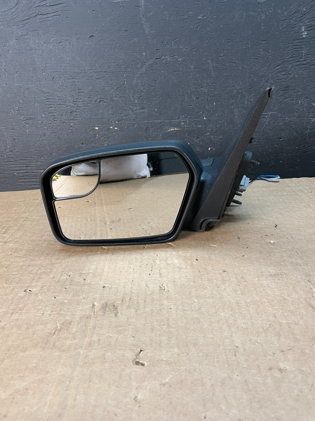 2011-2012 Ford Fusion Left Driver LH Side View Door Mirror AE8481 DW5