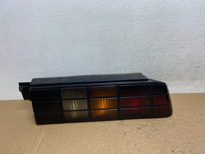 1982 to 1992 Chevrolet Camaro Right Passenger RH Side Tail Light AF7969 GD0