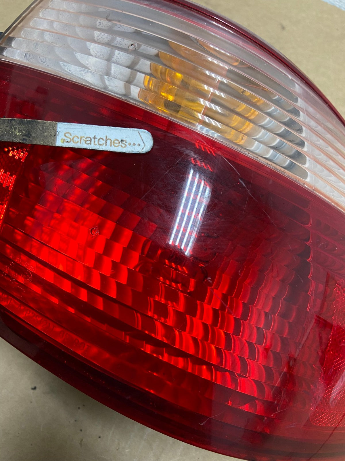 1998 to 2000 Honda Accord Sedan 4door Right RH Side Tail Light AI3331 LK3