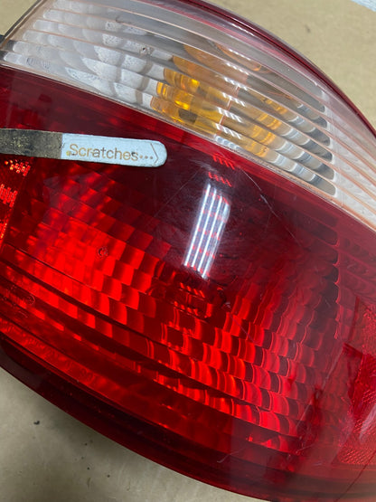 1998 to 2000 Honda Accord Sedan 4door Right RH Side Tail Light AI3331 LK3