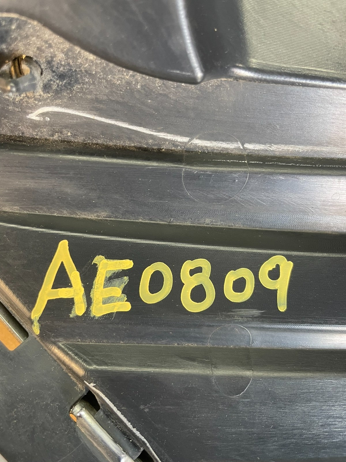 2011 2012 2013 Ford Fiesta Front Upper Chrome Grille Grill AE0809 DG5