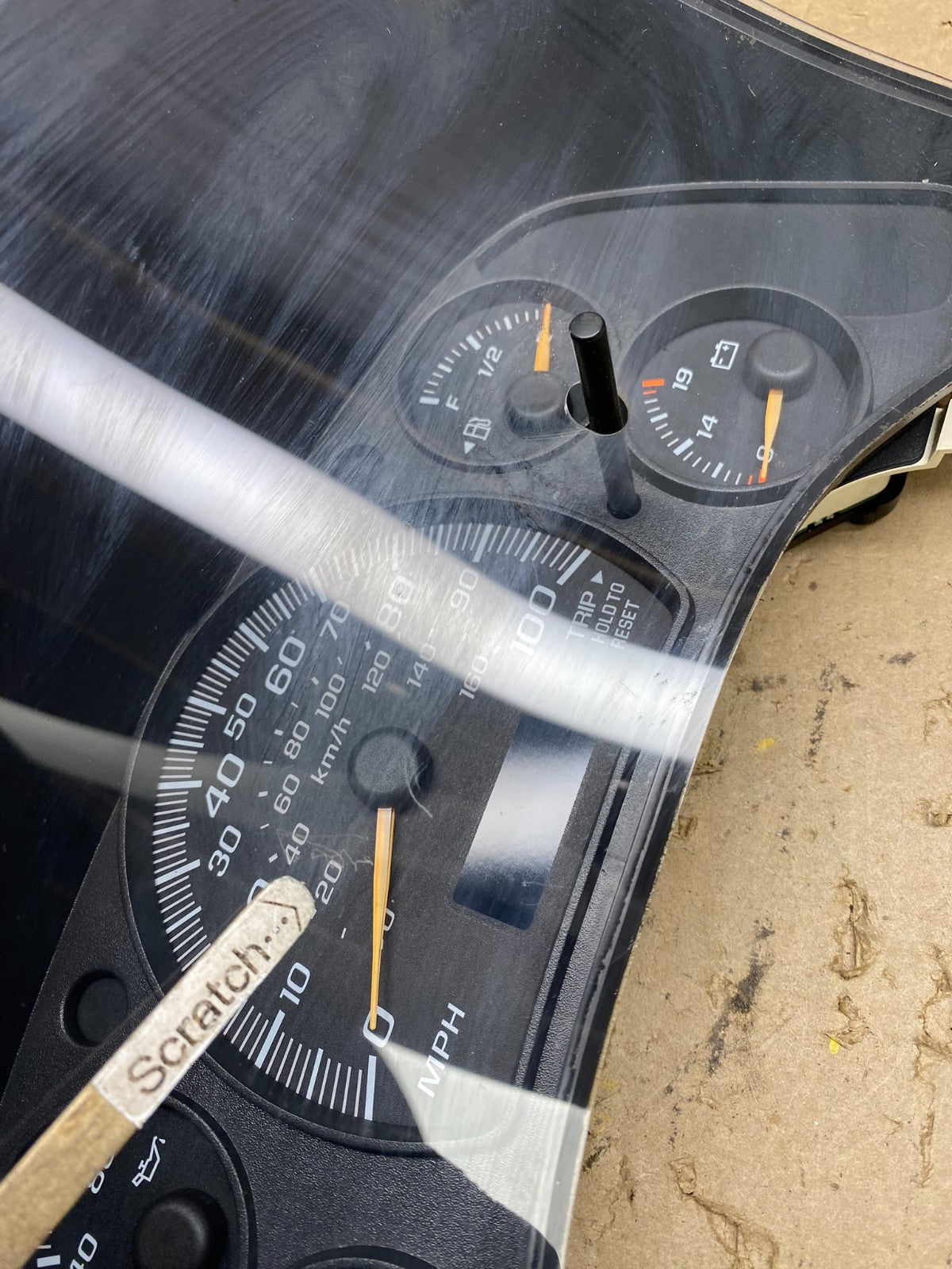 2004 to 2007 Chevrolet Express Speedometer Cluster Gauge OEM  U5529 DG1