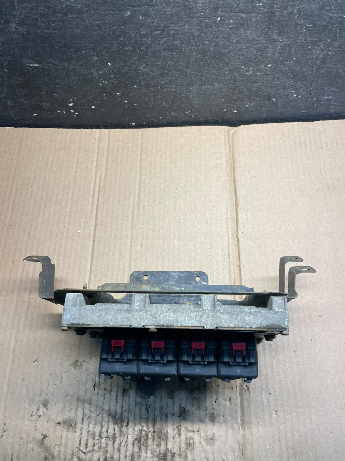 2008 Dodge Caravan 3.3L Engine Control Module p04727737ai X1049 DG1