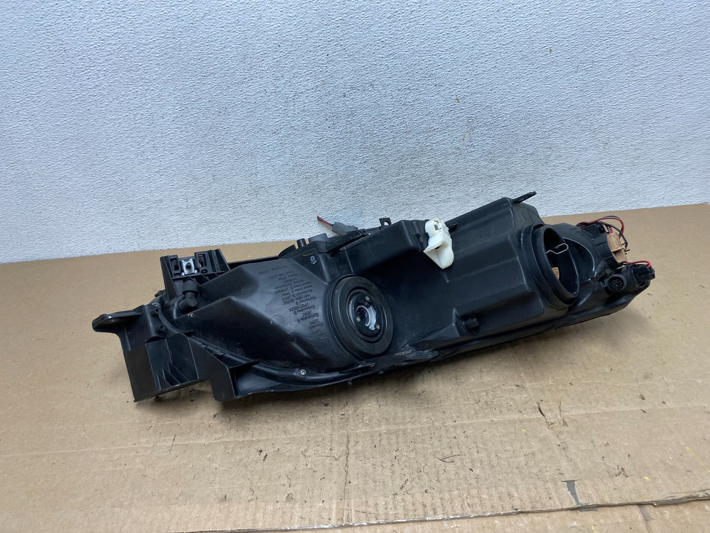 Halogen 2007 2008 2009 Mazda CX-7 Left Driver Headlight AE6607 DW6