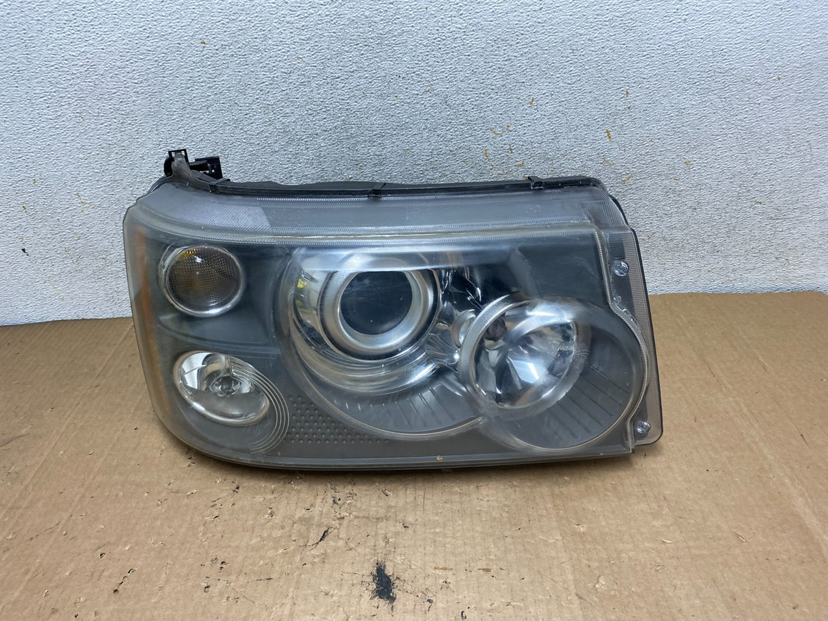 2006-2009 Land Rover Range Rover Right Passenger Xenon Headlight AI9031 DW0