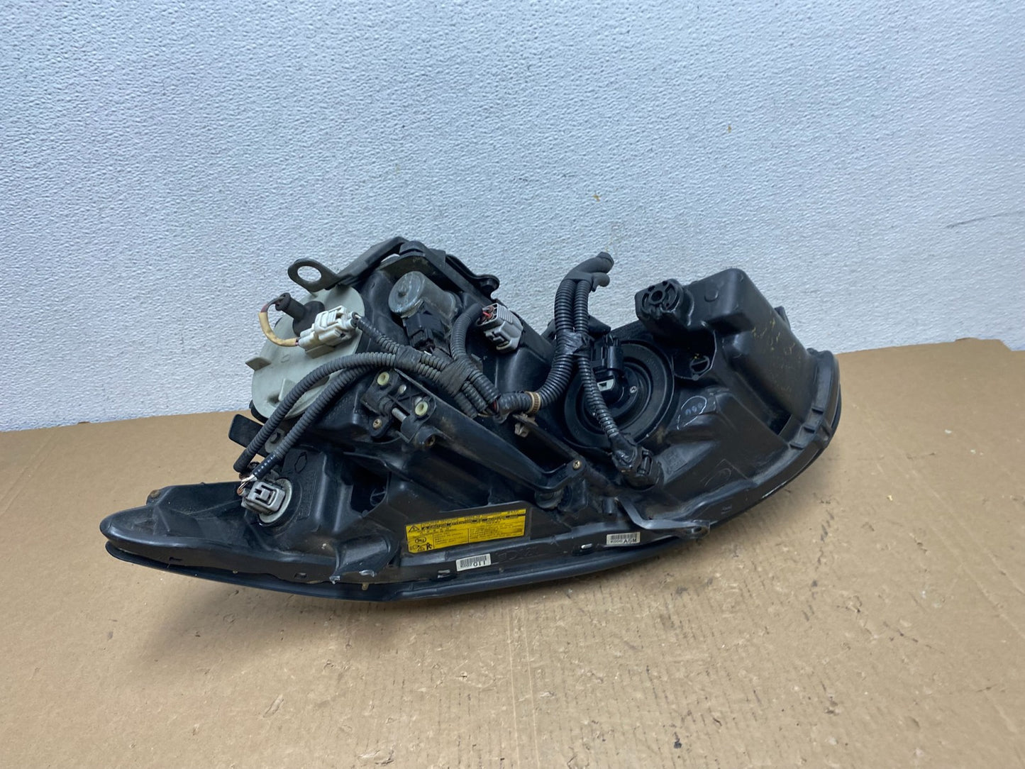 2004 - 2009 Lexus RX330 RX350 Xenon Right Passenger Side Headlight AD8125 DW7